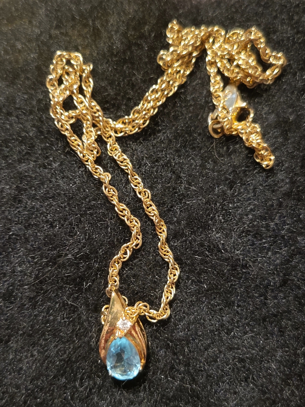 Gold-Tone Pendant Necklace with Blue Teardrop Stone